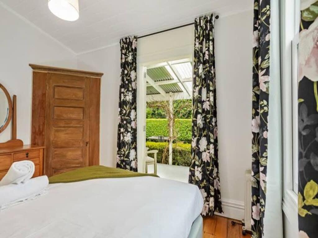 Cheerful 1 Bedroom Home With Free Parking โอ๊คแลนด์ ภายนอก รูปภาพ